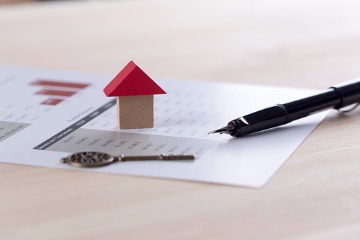 concept-of-real-estate-mortgage-and-lease 360 x 240